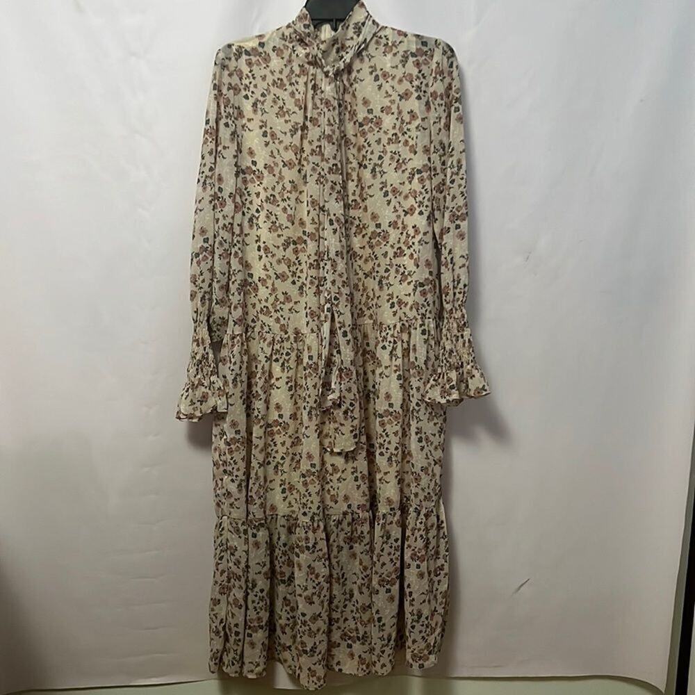 FLORAL TIERED MAXI‎ DRESS SOLUTION SIZE M